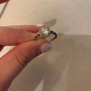 2.22 ct wt Art Deco engagement ring